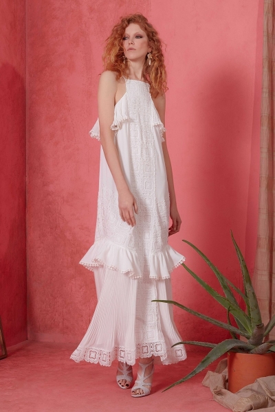  GIZIA - Guipure Detailed White Long Dress