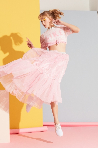  GIZIA - Ruffle Detailed Midi Pink Skirt