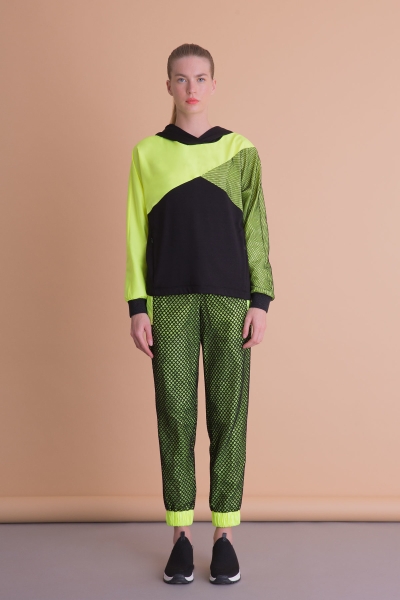  GIZIA - Neon Garnish Hooded Black Sports Sweatshirt