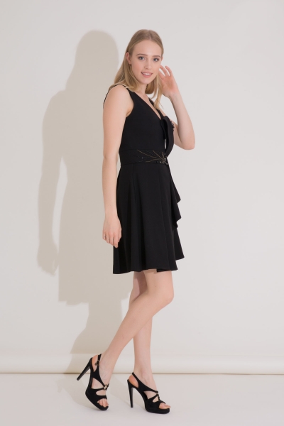 Gizia Stone Embroidery And Bow Detailed Black Mini Dress. 2