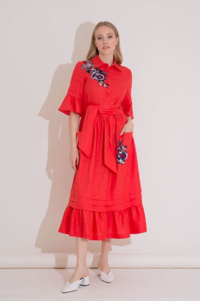 GIZIA - فستان قميص كتان أحمر بتفاصيل مطرزة وحزام