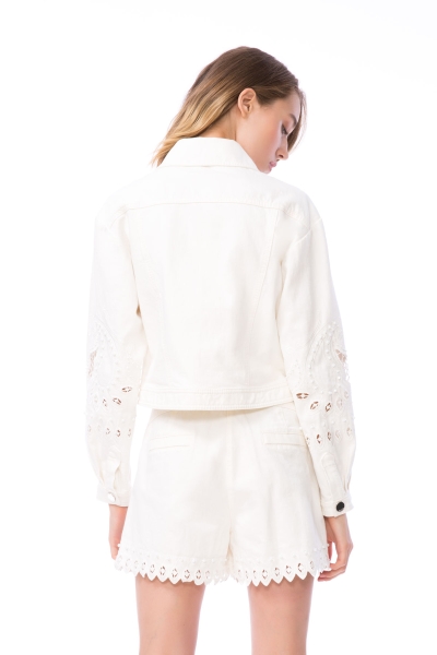 Gizia Embroidery Detailed White Jean Shorts. 3
