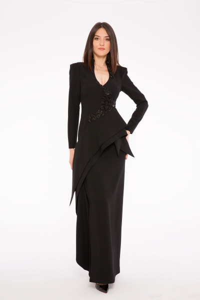  GIZIA - Embroidery Detailed Long Sleeve Black Long Evening Dress