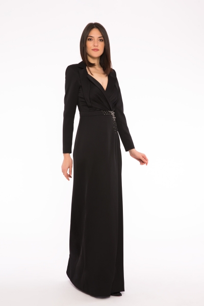 Gizia Long Black Evening Dress With Embroidery And Collar Detail. 1