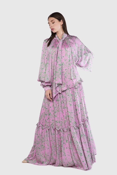  GIZIA - Pleated Pink Maxi Length Dress With Cape Sleeves