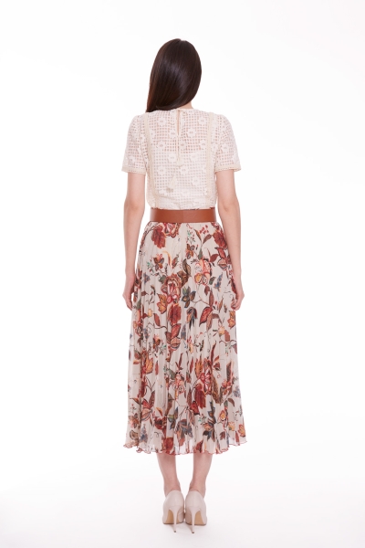 Gizia Belted Flower Patterned Pleated Midi Skirt. 3