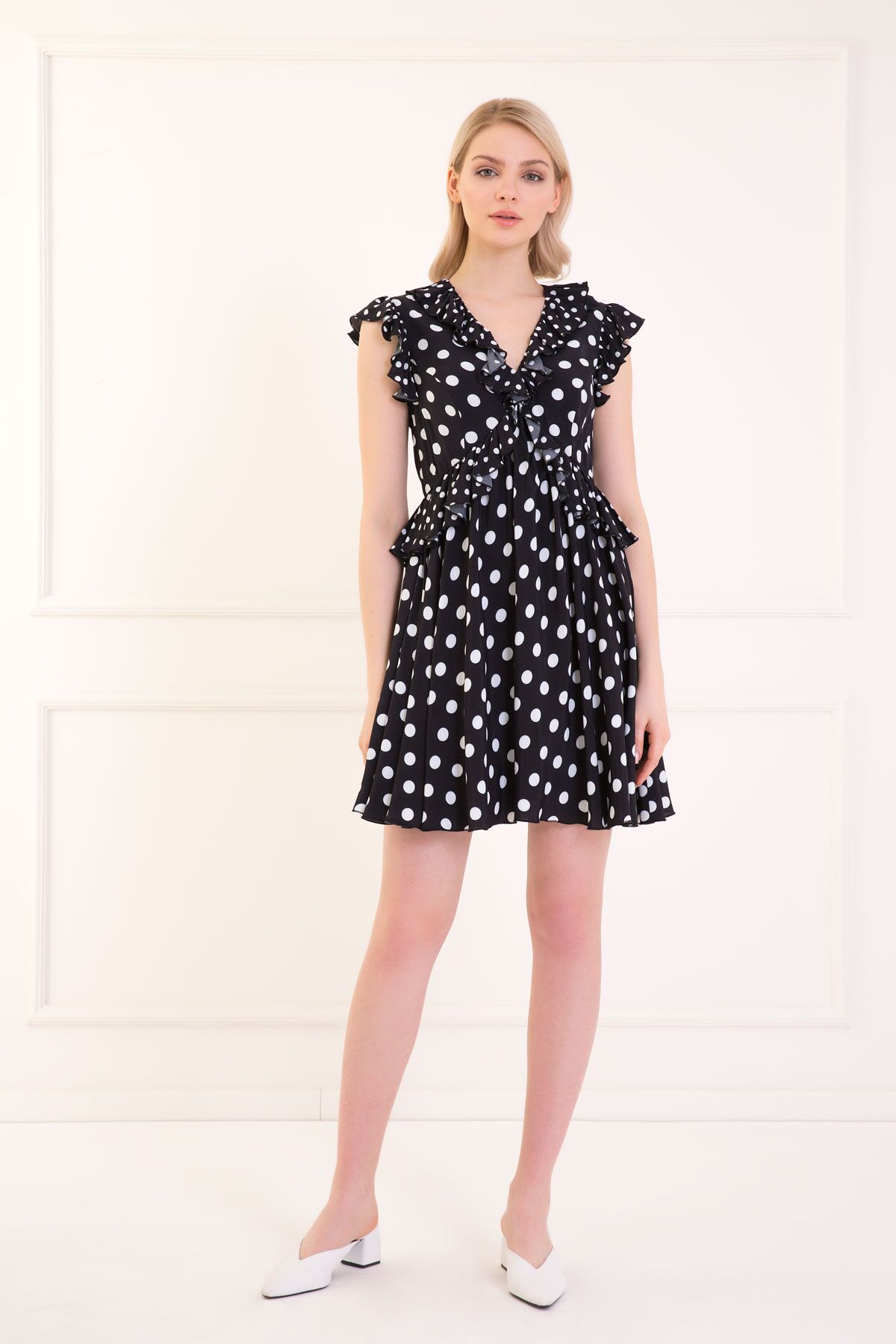 KIWE - Ruffle And Flywheel Detail Polka Dot Black Short Dress