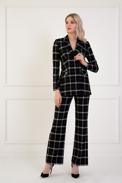 Gizia Checked Patterned Navy Blue Suit With Double Breasted Jacket. 1 Gizia Checked Patterned Navy Blue Suit With Double Breasted Jacket. 1
