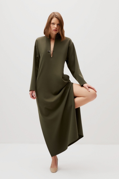 Gizia Needle Detailed Slit Green Long Dress. 2