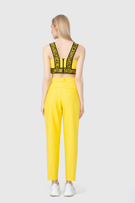 Gizia Embroidery Rigged Detailed Strap Crop Yellow Top. 3