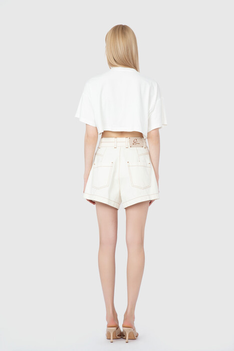 Gizia Ecru Crop Top With Embroidery Embroidery Detail. 3
