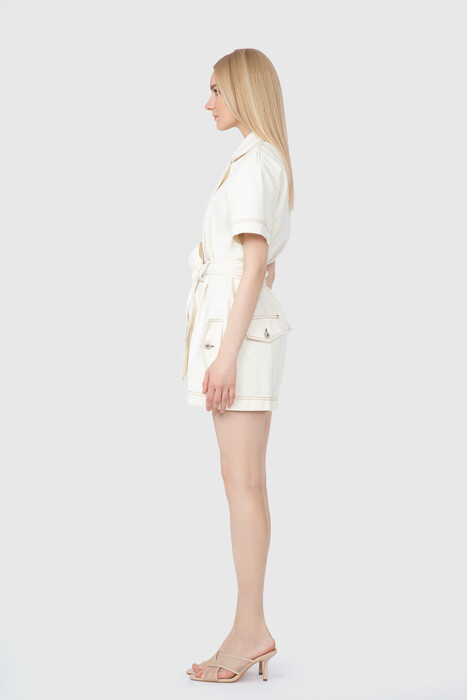 Gizia Contrast Stitch Detail White Jumpsuit. 2