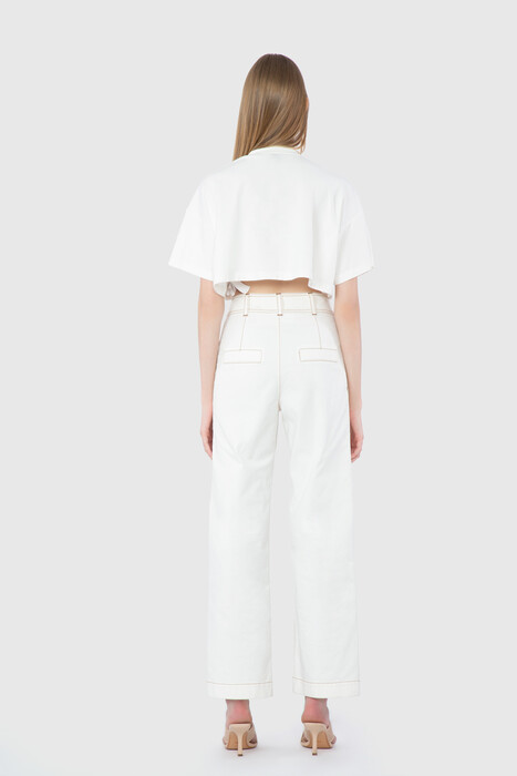 Gizia Embroidery Detailed Straight Leg White Trousers. 3