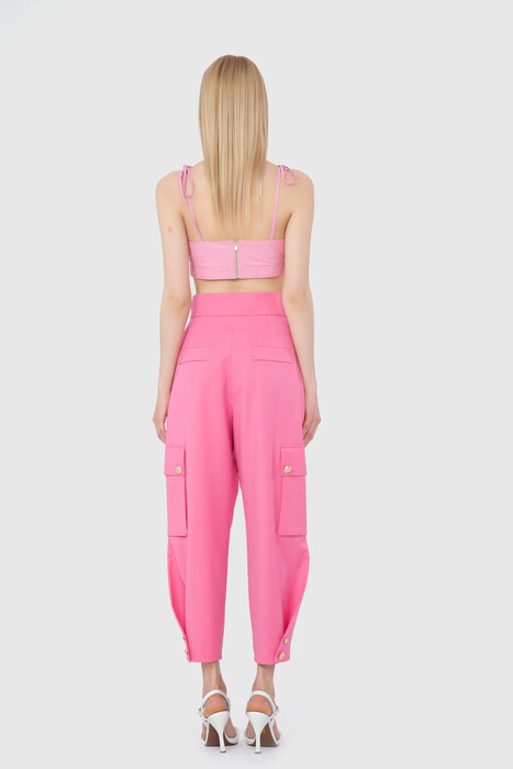 Gizia Metallic Button Detailed Cargo Relaxed Cut Pink Trousers. 4