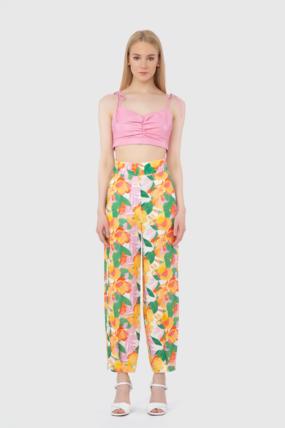  GIZIA - Floral Patterned Orange Trousers