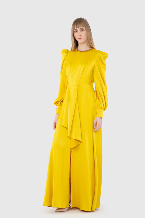 Gizia Stone Detailed Yellow Long Dress. 2