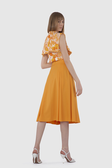 Gizia High Waist Button Detailed Midi Length Orange Skirt. 2