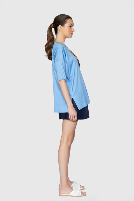 Gizia Embroidered Detailed Short Sleeve Blue T-Shirt. 2