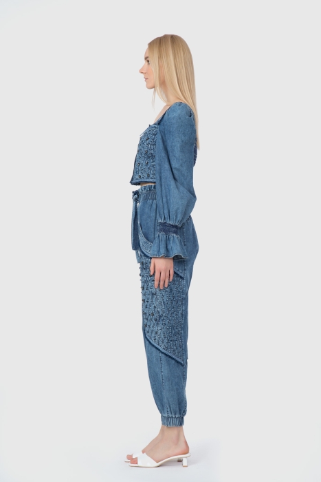 Gizia With Stitching Detail Balloon Sleeves Gathered Back Blue Crop Top. 2