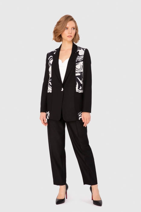 Gizia Black Contrast Patterned Casual Cut Suit. 1