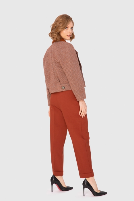 Gizia Checked Suit With Collar Detail. 3 Gizia Checked Suit With Collar Detail. 3