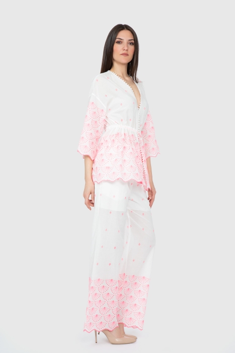 Gizia Three Quarter Sleeve Lace Embroidered Pink Suit. 3