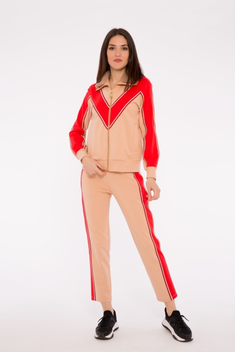 Gizia Red Stripe Detailed Zipper Powder Swetshirt. 1 Gizia Red Stripe Detailed Zipper Powder Swetshirt. 1