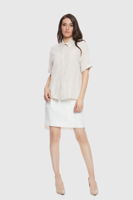 Gizia Chain Embroidery Detailed Short Sleeve Beige Shirt. 1