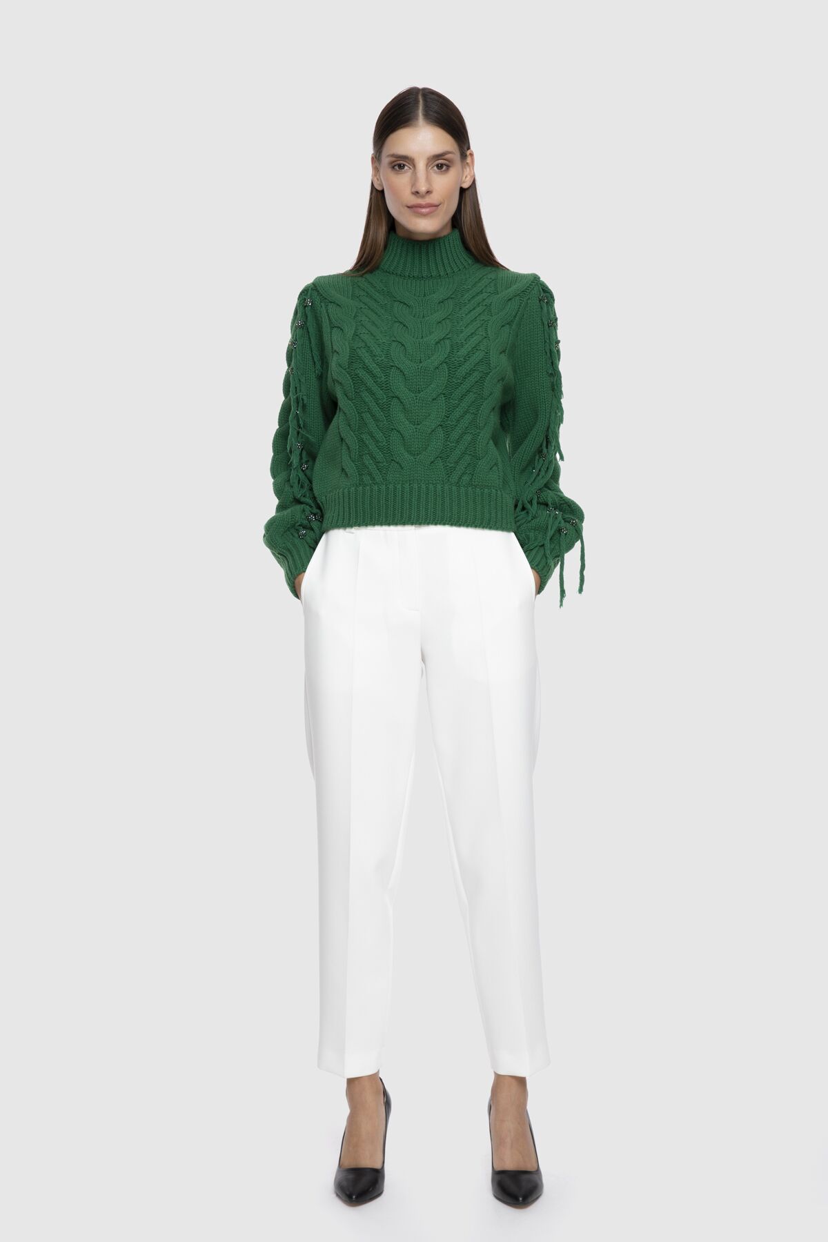  GIZIA - Embroidered Tassel Detail Half Turtleneck Green Crop Sweater