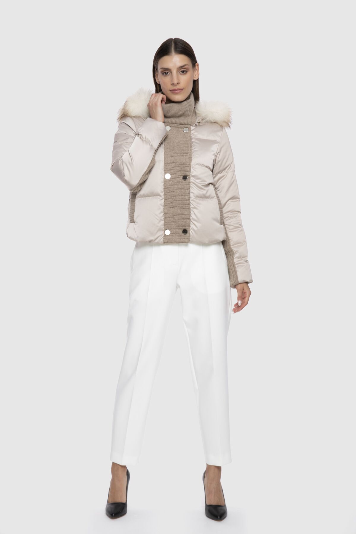 GIZIA - Knitwear And Fur Detailed Beige Inflatable Coat