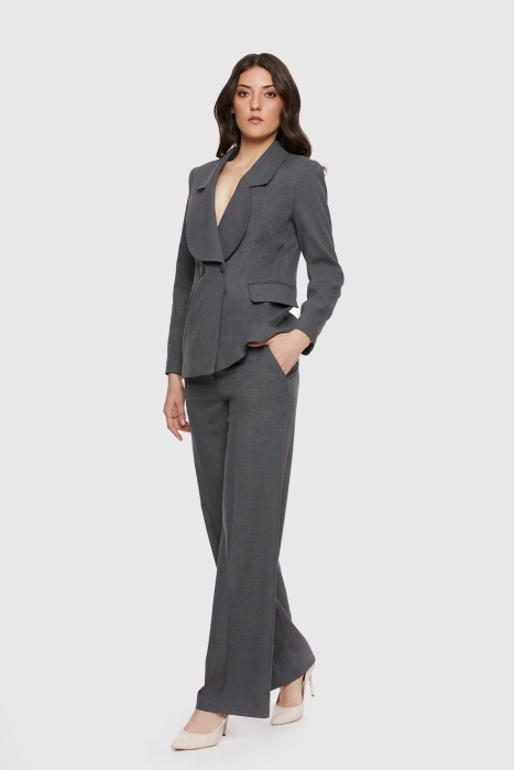 Gizia Double Buttoned Suit With Palazzo Pants. 2