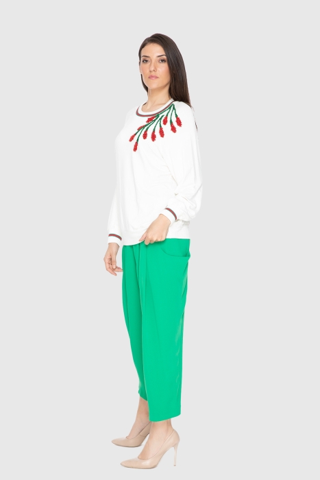 Gizia Oversized Sweatshirt With Red Embroidery Detail. 2 Gizia Oversized Sweatshirt With Red Embroidery Detail. 2