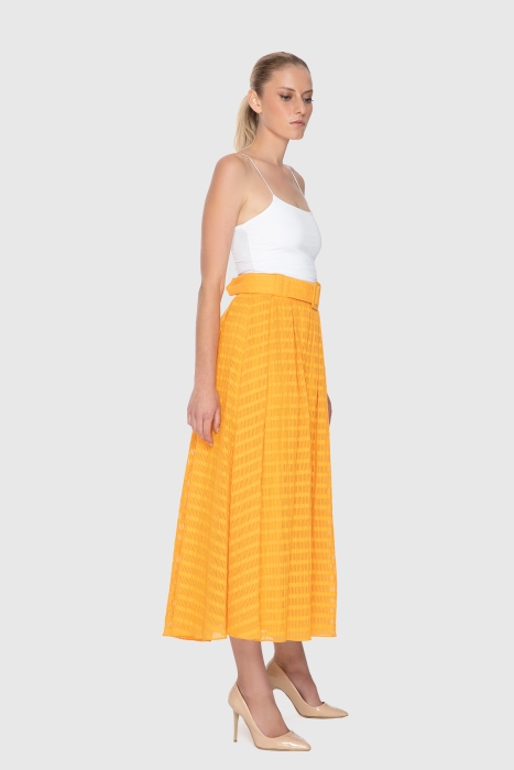 Gizia Belted Midi Orange Skirt. 2