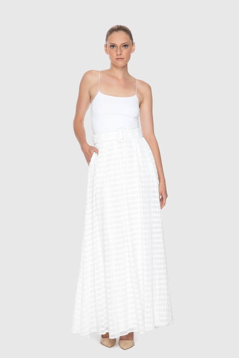 Gizia Belted Midi White Skirt. 1