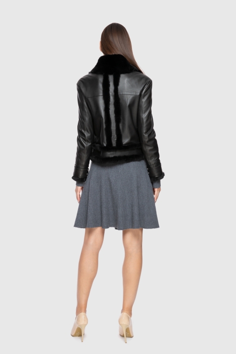 Gizia Fur Detailed Black Leather Jacket. 3