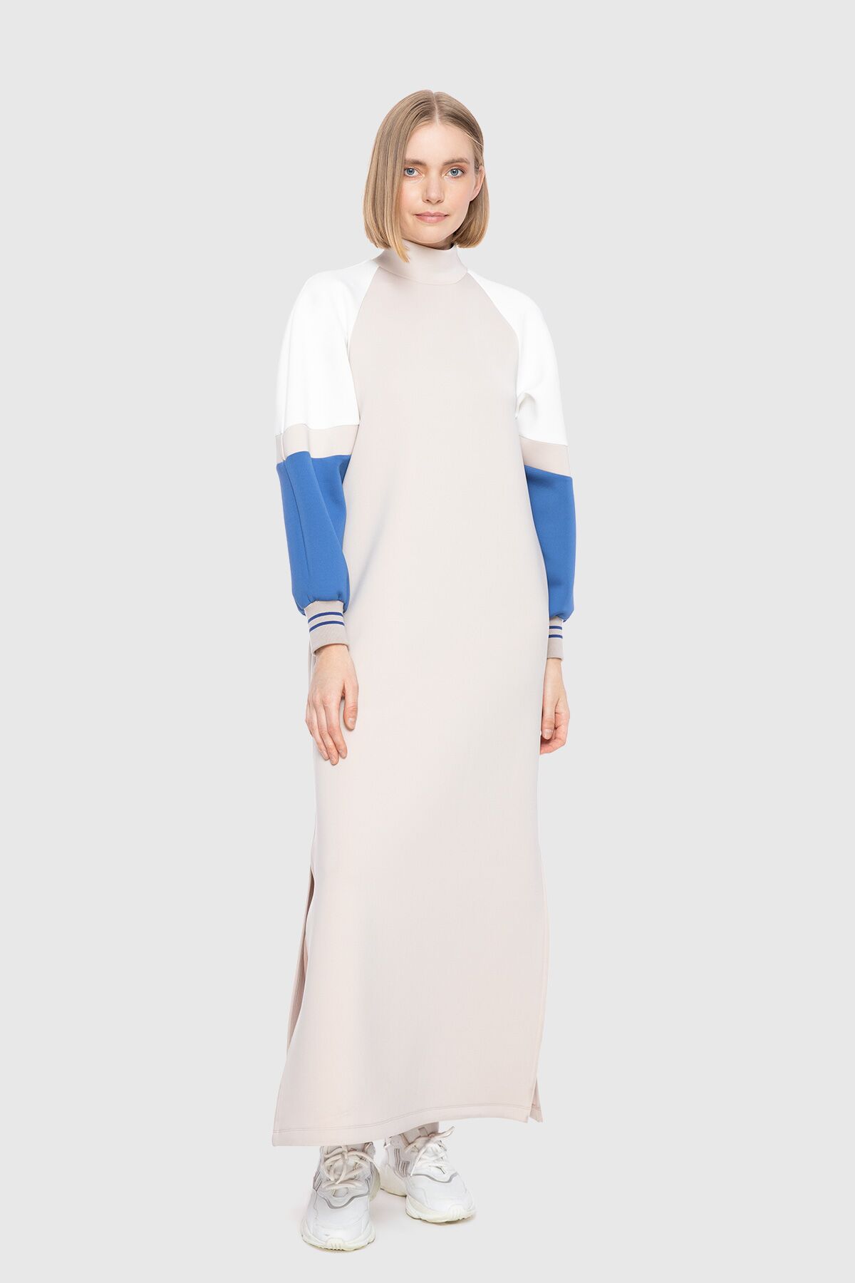 GIZIA SPORT - Embroidery Detailed Contrast Garnish Long Beige Dress