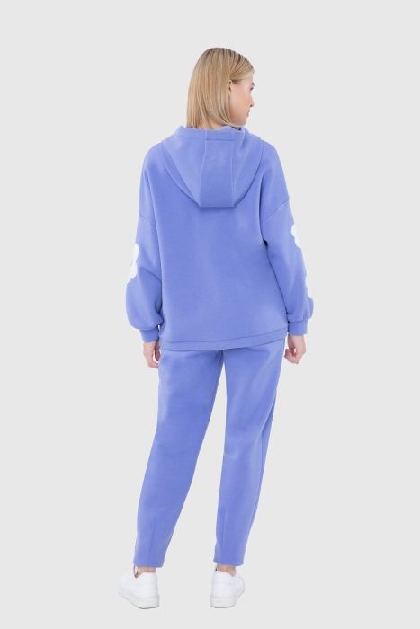Gizia Lilac Daisy Patterned Sweatshirt. 3 Gizia Lilac Daisy Patterned Sweatshirt. 3