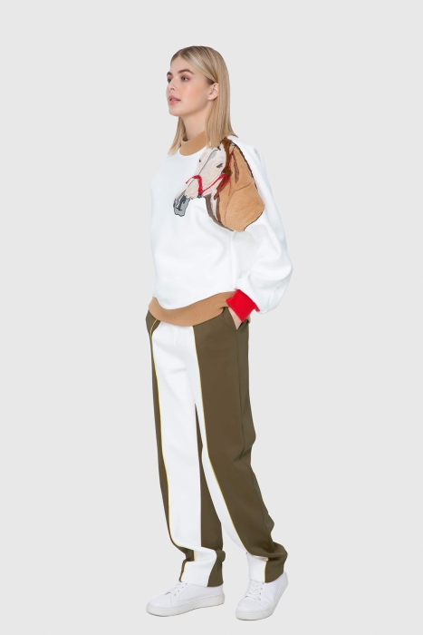 Gizia Embroidery And Plush Detailed Sweatshirt. 2 Gizia Embroidery And Plush Detailed Sweatshirt. 2
