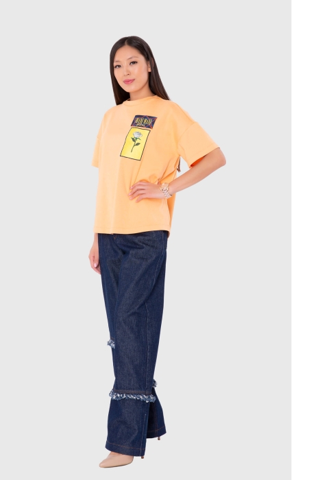 Gizia Yellow Embroidery Detailed Tshirt. 3