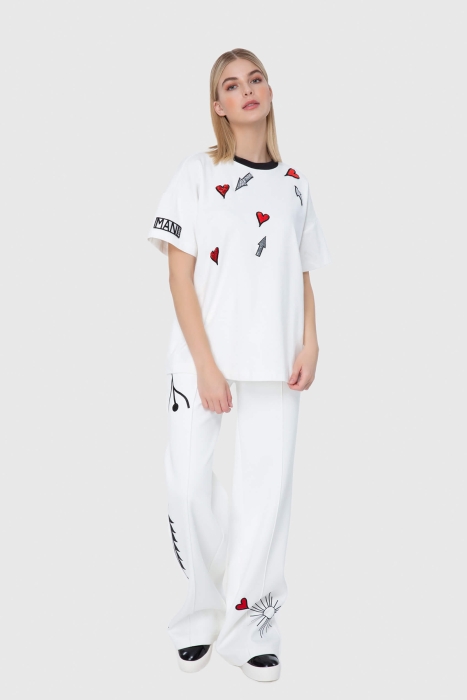 Gizia Embroidered Basic T-Shirt. 1