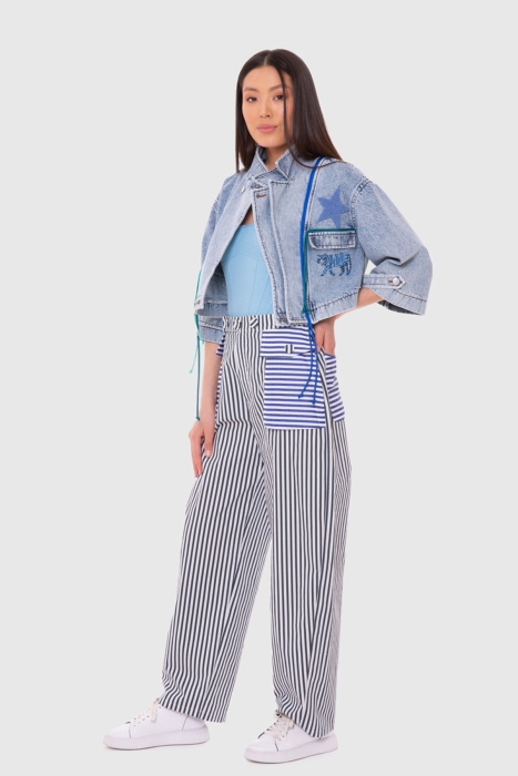 Gizia Crop Jean Jacket With Rope Accessory. 2