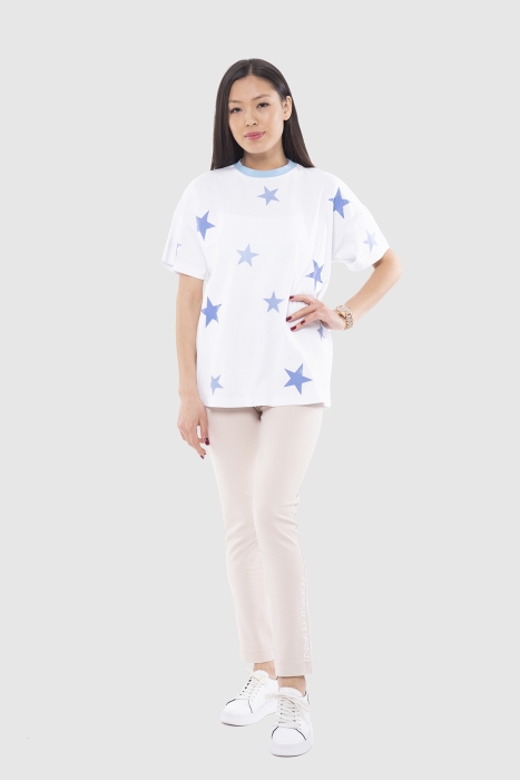 Gizia White T-Shirt with Star Pattern. 3