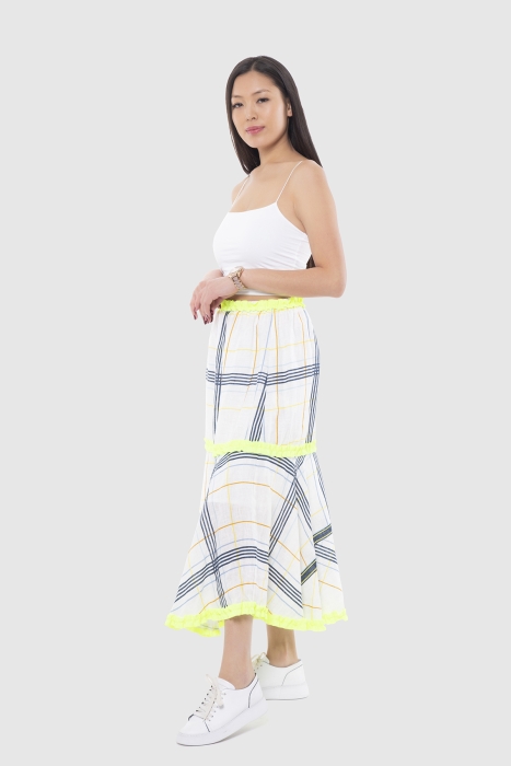 Gizia Neon Strip Detailed Shirted Plaid Linen Skirt. 1