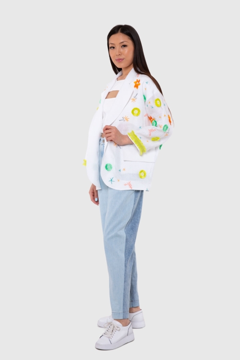 Gizia Embroidered Oversize White Blazer Jacket. 1