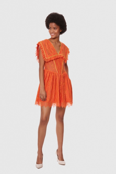 Gizia Coral Color Lace Dress. 1