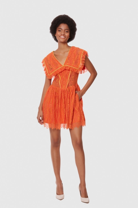 Gizia Coral Color Lace Dress. 3