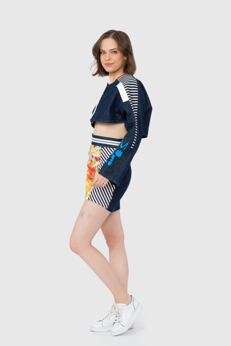 Gizia Print Detailed Crop Jean Jacket. 2