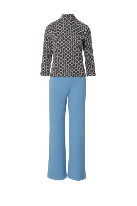 Gizia Contrast Patterned Stand Up Collar Three Quarter Sleeve Casual Cut Trousers Blue Knitwear Suit. 1 Gizia Contrast Patterned Stand Up Collar Three Quarter Sleeve Casual Cut Trousers Blue Knitwear Suit. 1