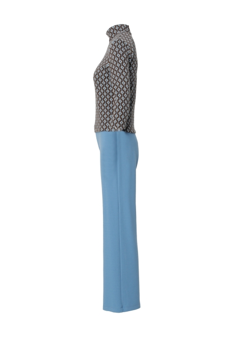 Gizia Contrast Patterned Stand Up Collar Three Quarter Sleeve Casual Cut Trousers Blue Knitwear Suit. 2 Gizia Contrast Patterned Stand Up Collar Three Quarter Sleeve Casual Cut Trousers Blue Knitwear Suit. 2