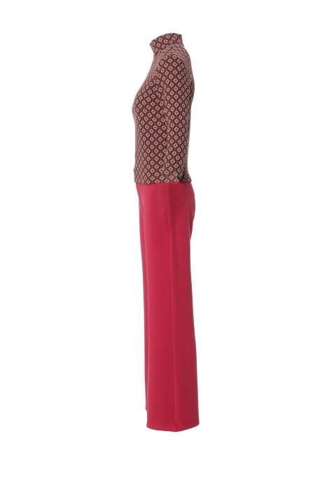 Gizia Contrast Patterned Stand Up Collar Three Quarter Sleeve Casual Cut Trousers Pink Knitwear Suit. 2 Gizia Contrast Patterned Stand Up Collar Three Quarter Sleeve Casual Cut Trousers Pink Knitwear Suit. 2